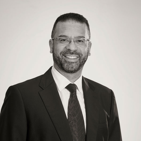 Dr Hugo Nelson